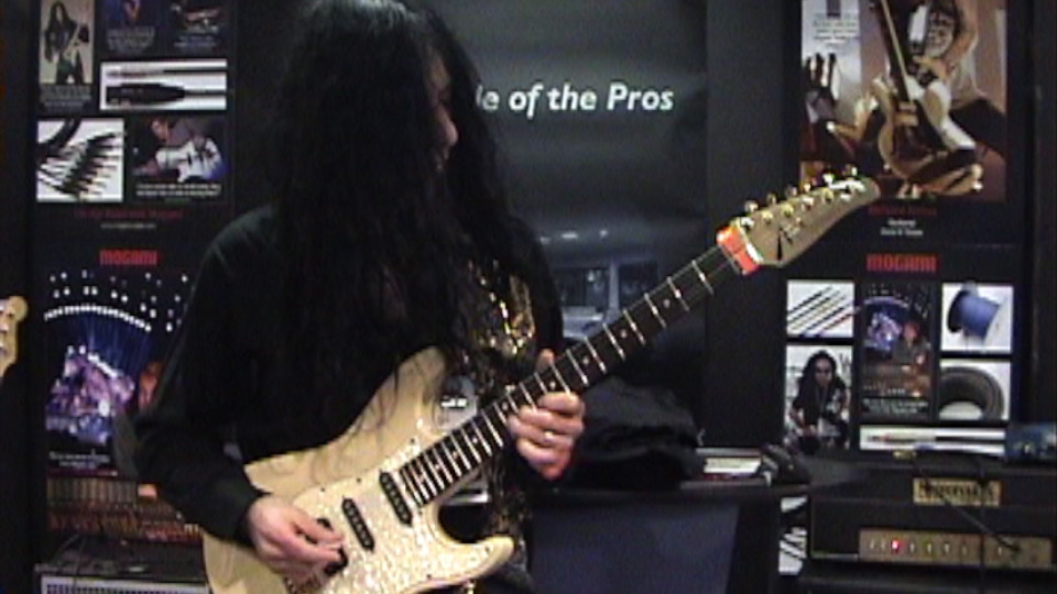 Mike Campese NAMM 2010 - Mogami Cable Booth. "Eleventh Degree".