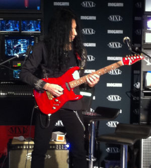Mike Campese NAMM 2011 - Mogami Booth. Red TA.