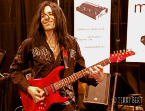 Mike Campese NAMM 2015 - Sonoma Wire Works. Smile.